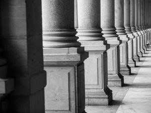 Building pillars made of concrete